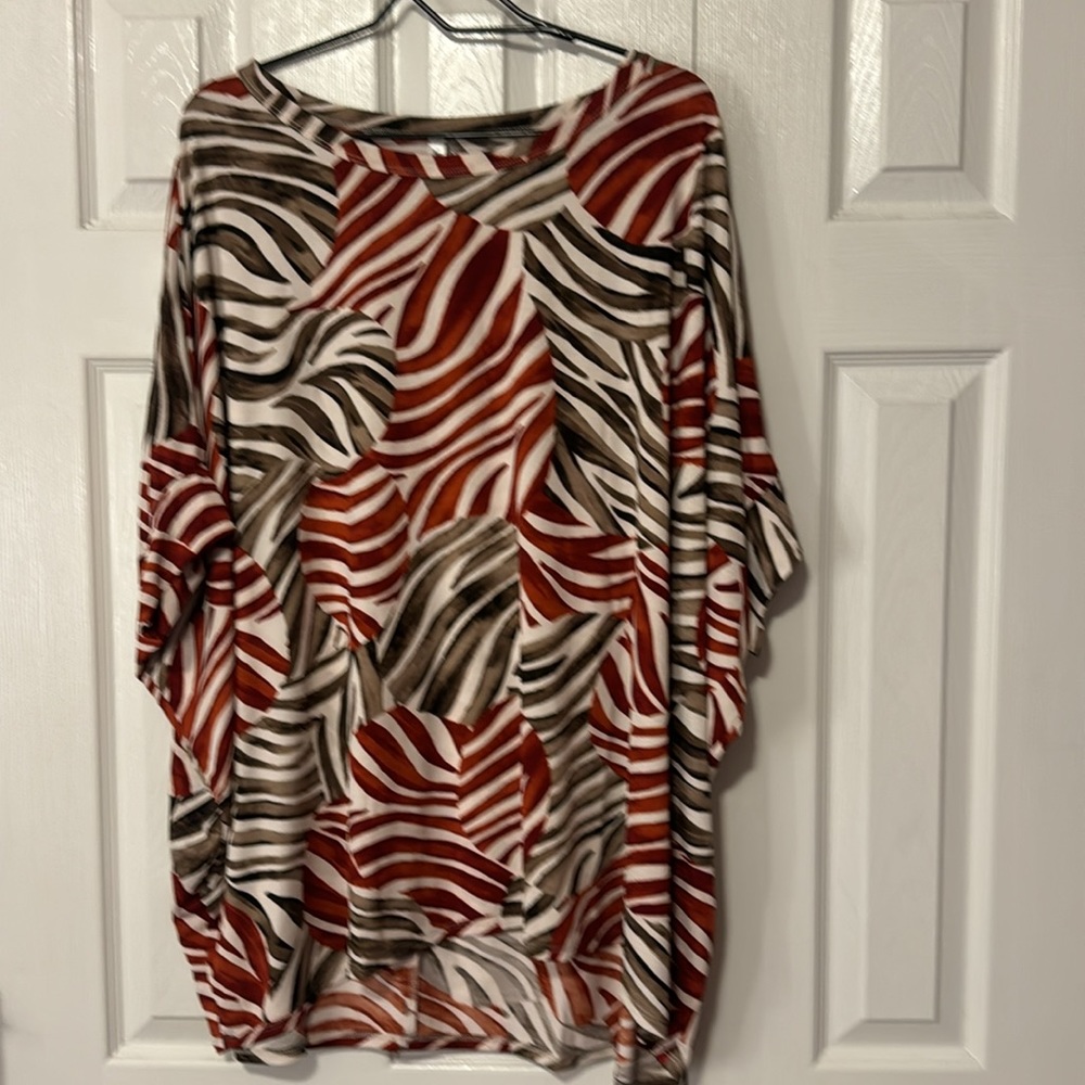 Women's Red, Brown & White Abstract Print Blouse